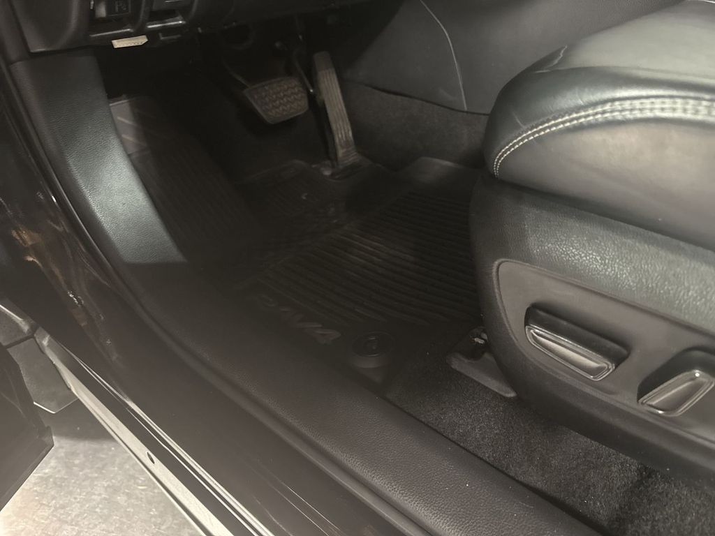 used 2020 Toyota RAV4 car, priced at $26,185