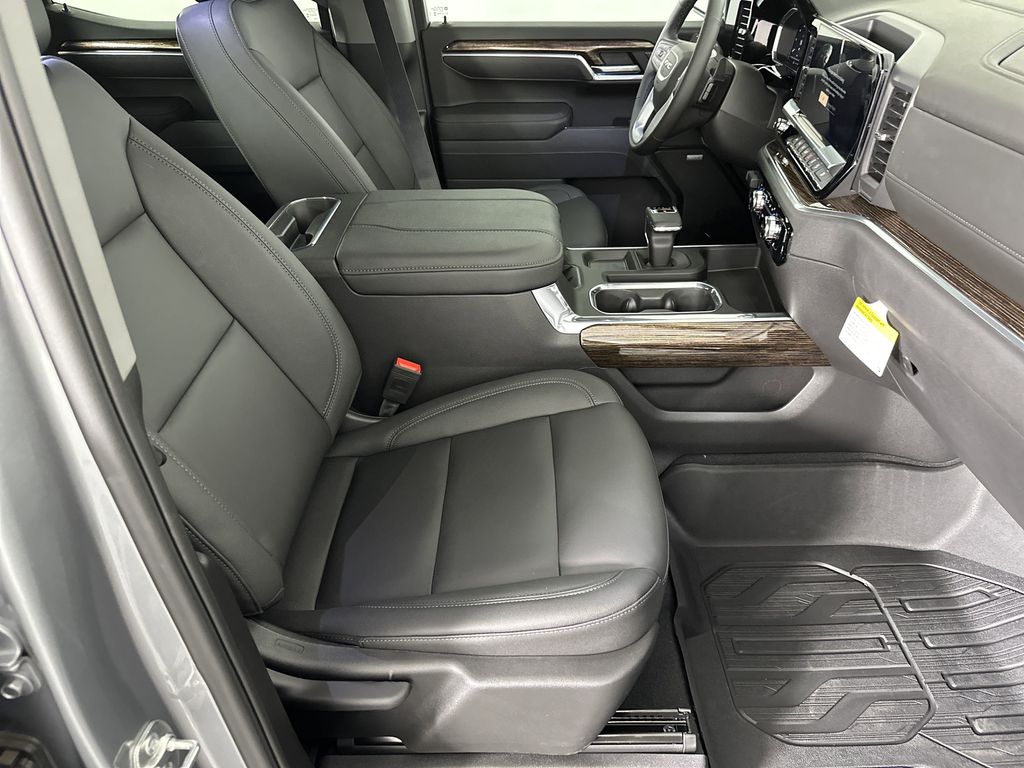 new 2025 GMC Sierra 1500 car, priced at $59,779