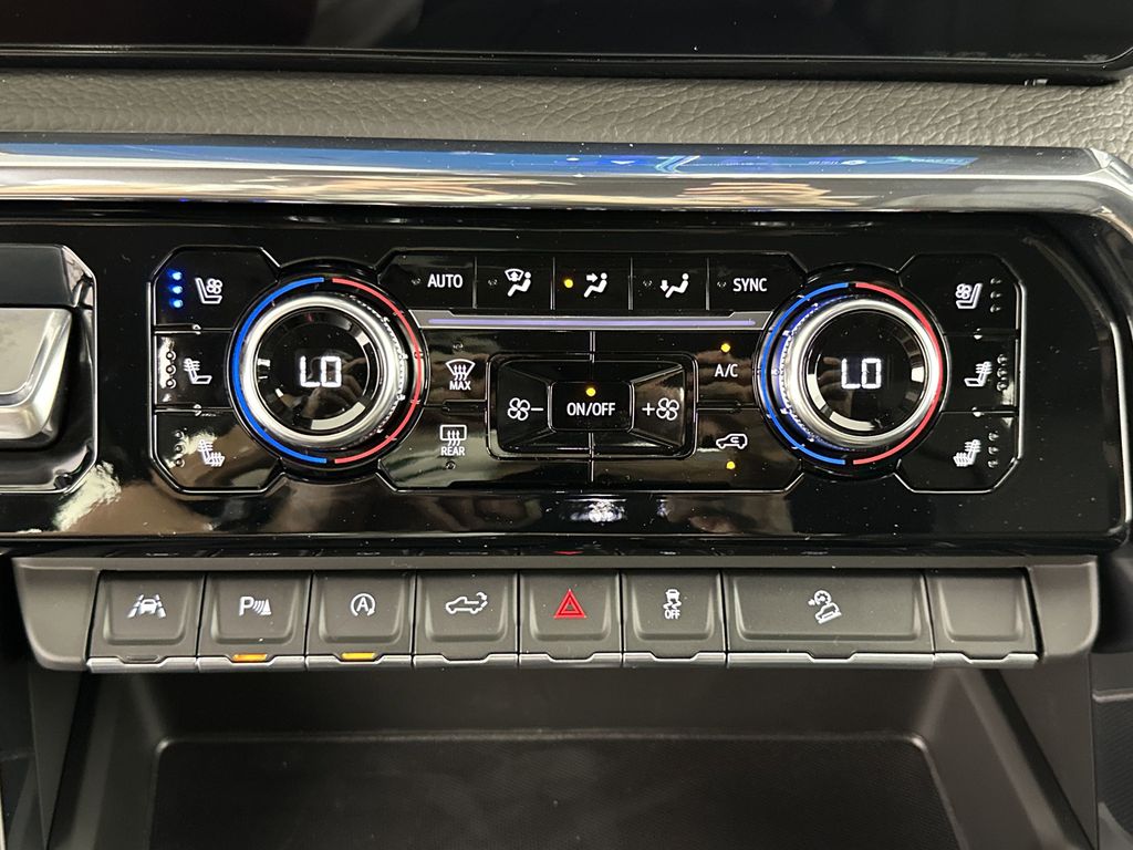 new 2025 GMC Sierra 1500 car, priced at $68,494