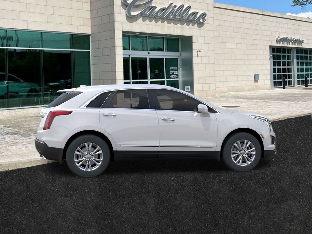 new 2025 Cadillac XT5 car, priced at $49,535