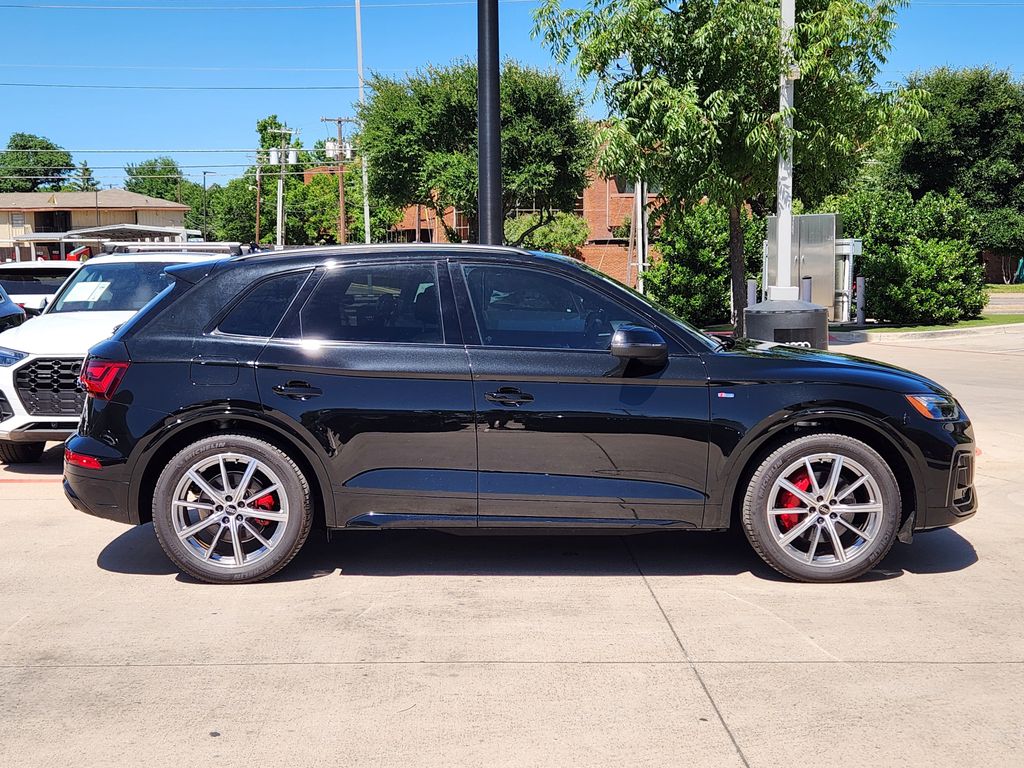 new 2025 Audi Q5 e car, priced at $71,385