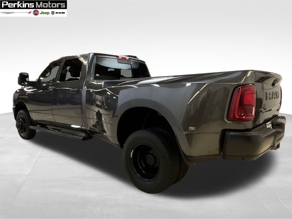 new 2025 Ram 3500 car, priced at $72,674