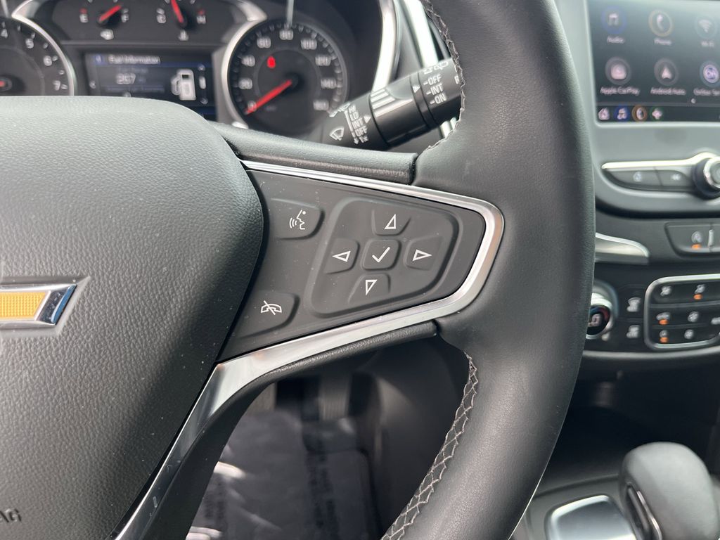 used 2024 Chevrolet Equinox car, priced at $25,991