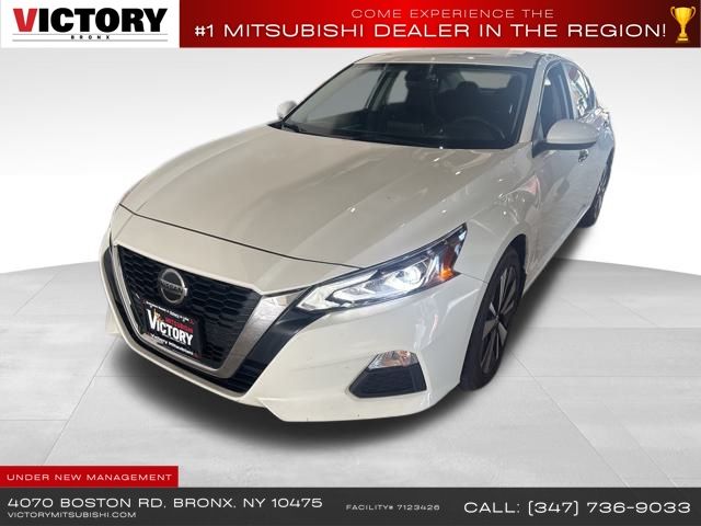 used 2022 Nissan Altima car, priced at $14,099