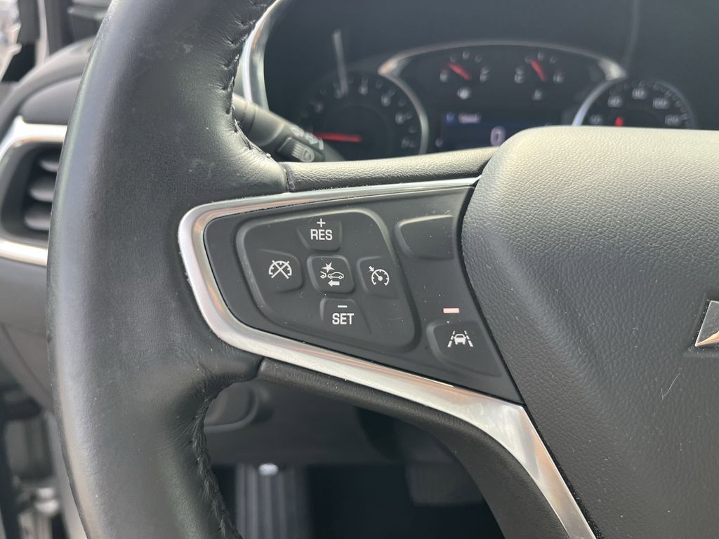 used 2022 Chevrolet Equinox car, priced at $20,991