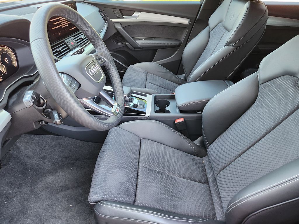 new 2025 Audi Q5 e car, priced at $71,385