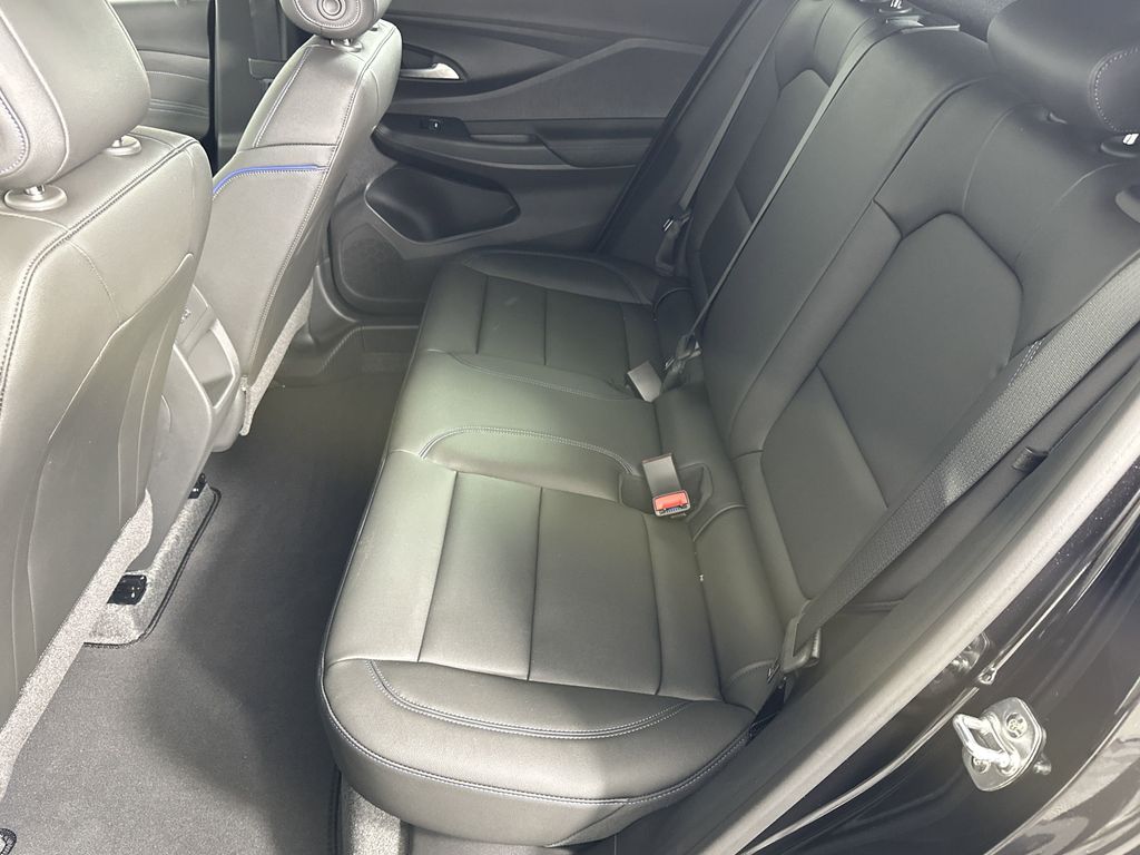 new 2025 Buick Envista car, priced at $29,869