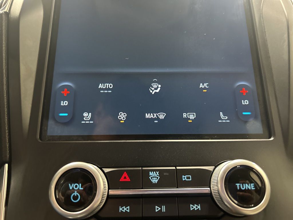 used 2022 Ford Edge car, priced at $29,985