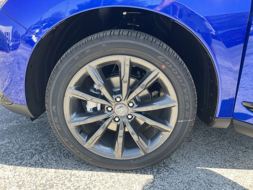 new 2025 Acura RDX car, priced at $52,250