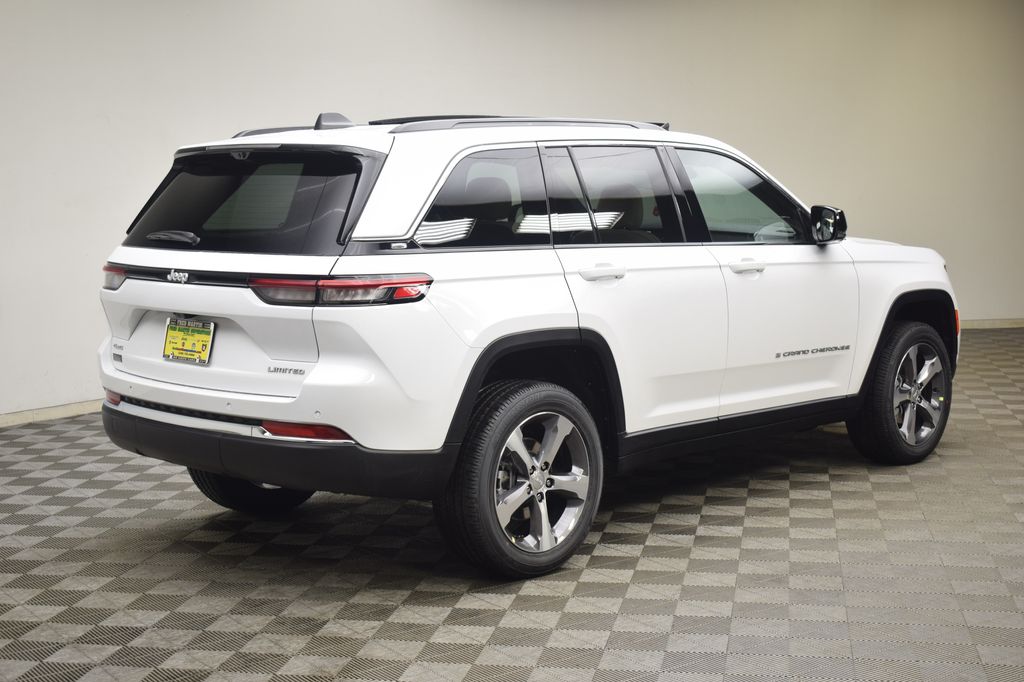 new 2025 Jeep Grand Cherokee car, priced at $52,938