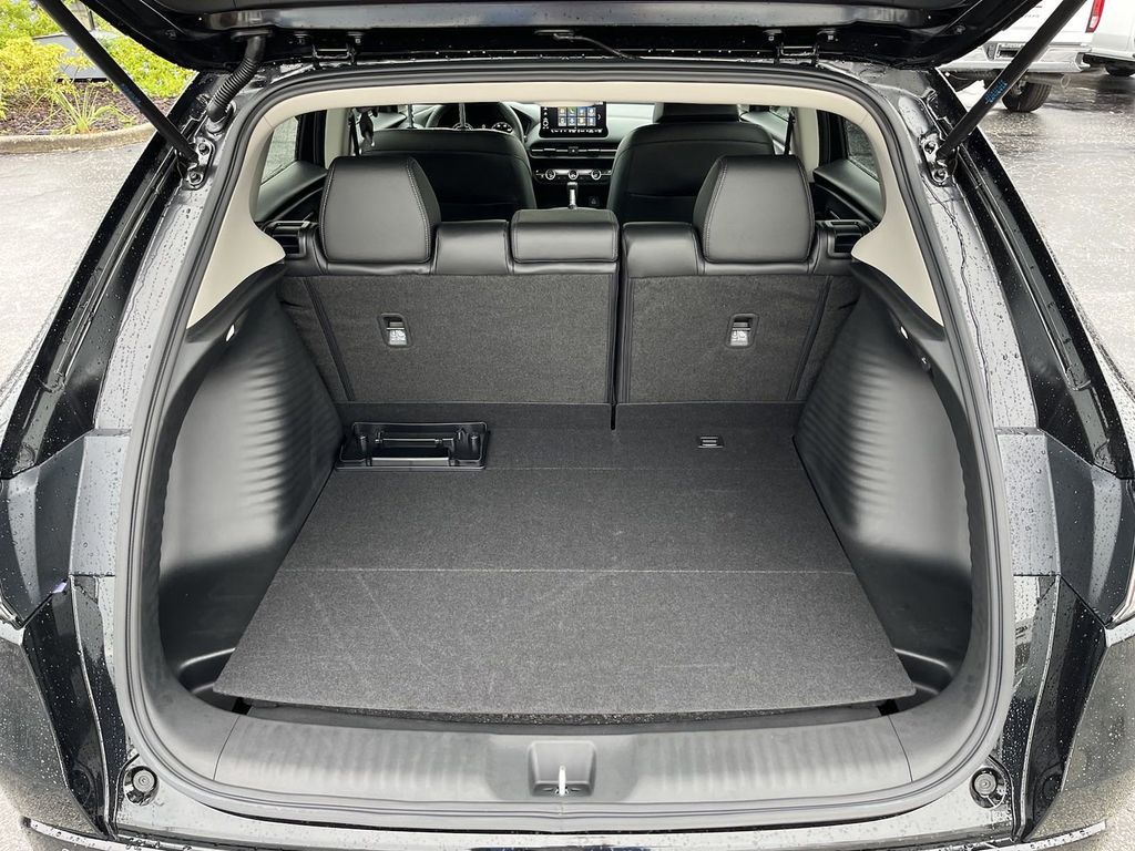 new 2025 Honda HR-V car, priced at $28,320