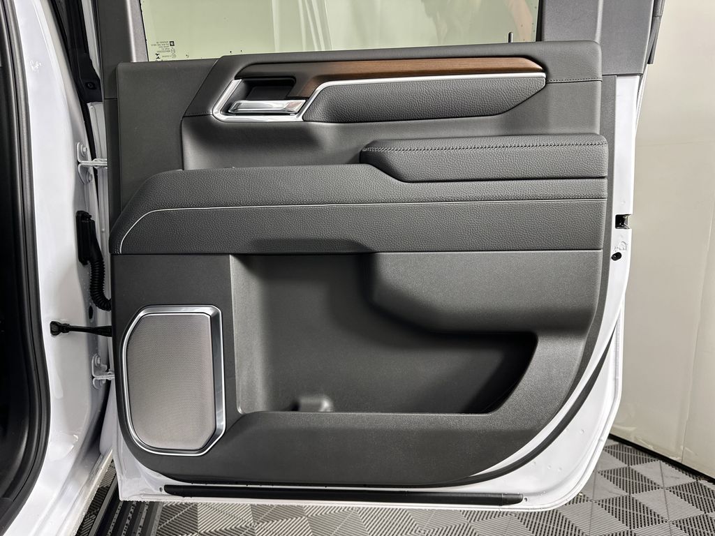 new 2025 GMC Sierra 2500HD car, priced at $86,234
