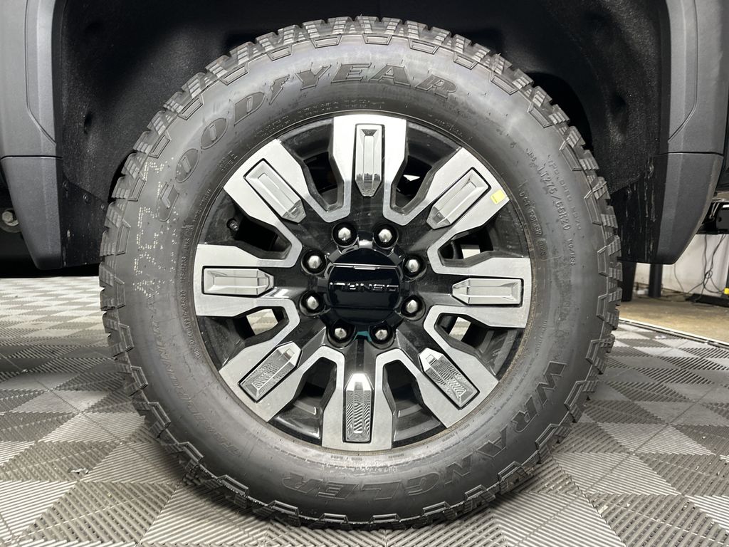 new 2025 GMC Sierra 2500HD car, priced at $86,963