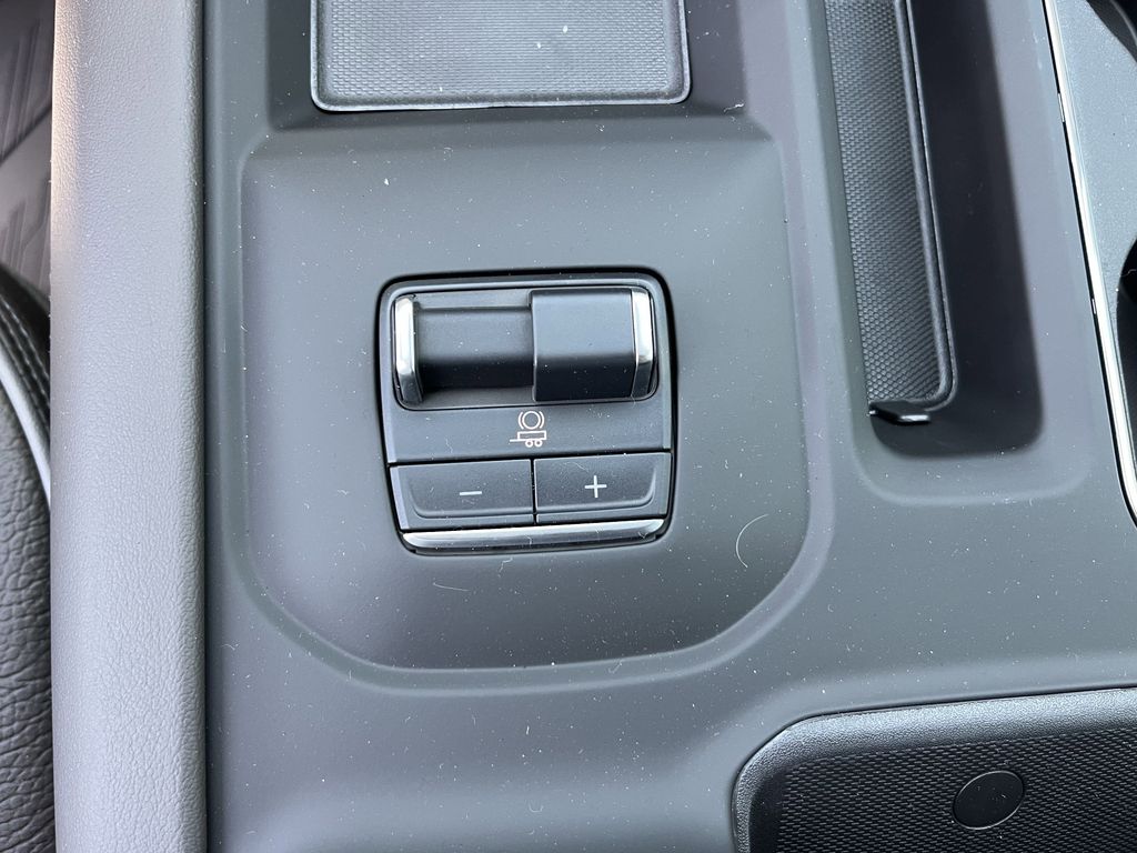 new 2025 GMC Sierra 2500HD car, priced at $88,555