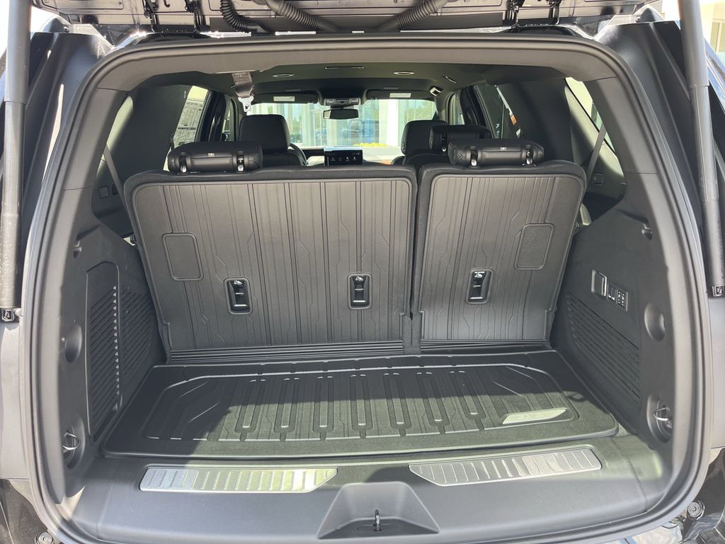 new 2025 GMC Yukon car, priced at $85,690