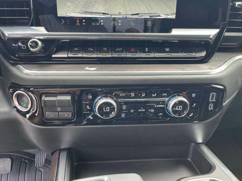 new 2025 GMC Sierra 1500 car, priced at $59,191
