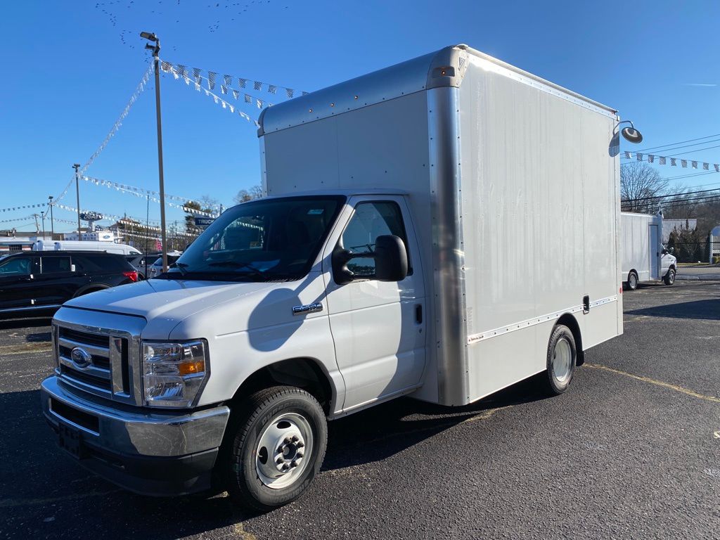 new 2024 Ford E-350SD car, priced at $58,966