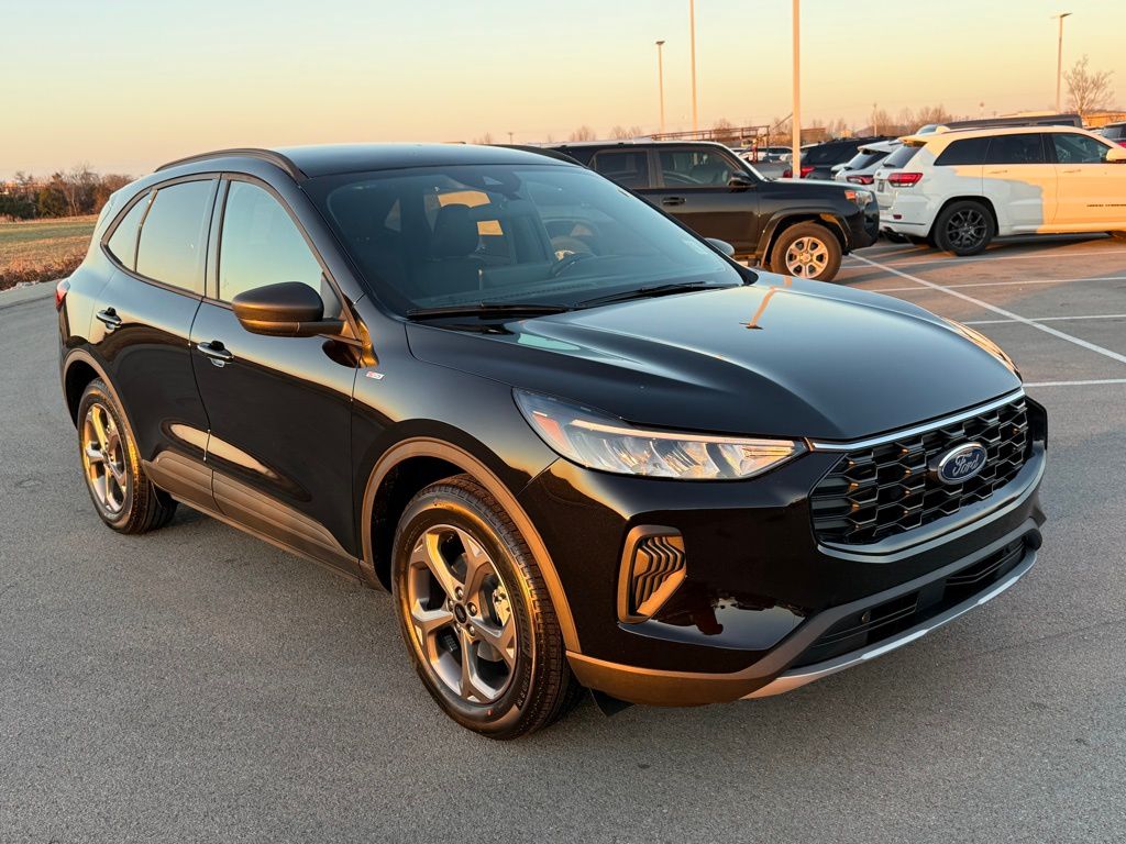 new 2025 Ford Escape car, priced at $28,040