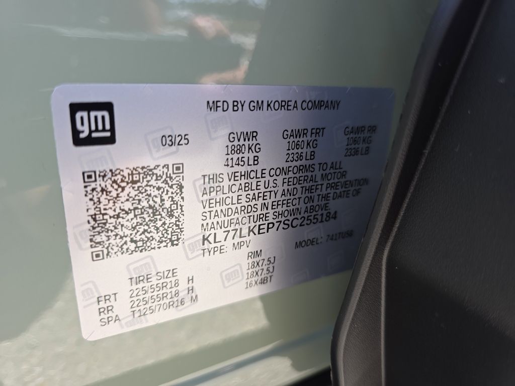 new 2025 Chevrolet Trax car, priced at $27,033