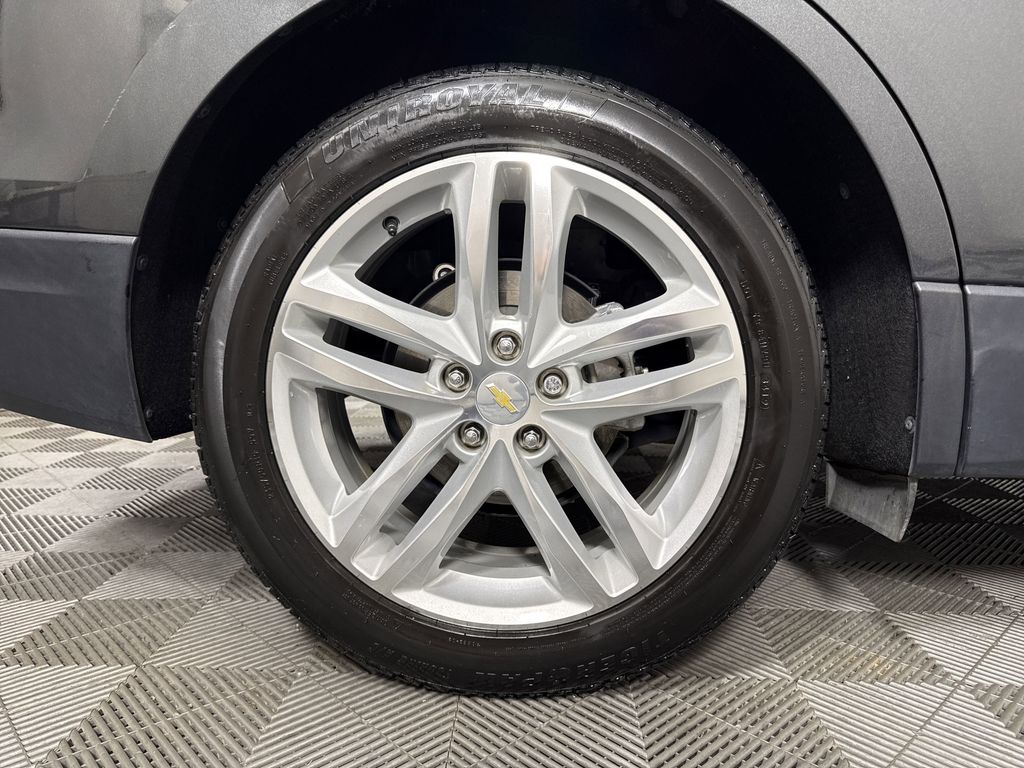 used 2018 Chevrolet Equinox car, priced at $16,700