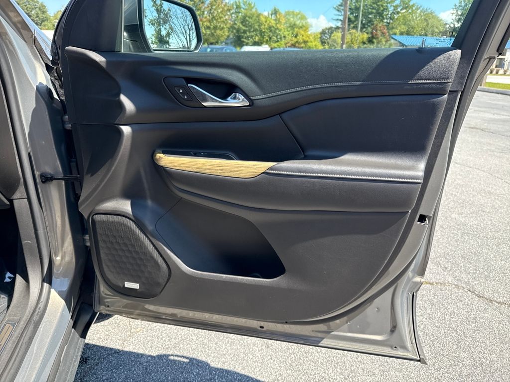 used 2019 GMC Acadia car, priced at $21,400