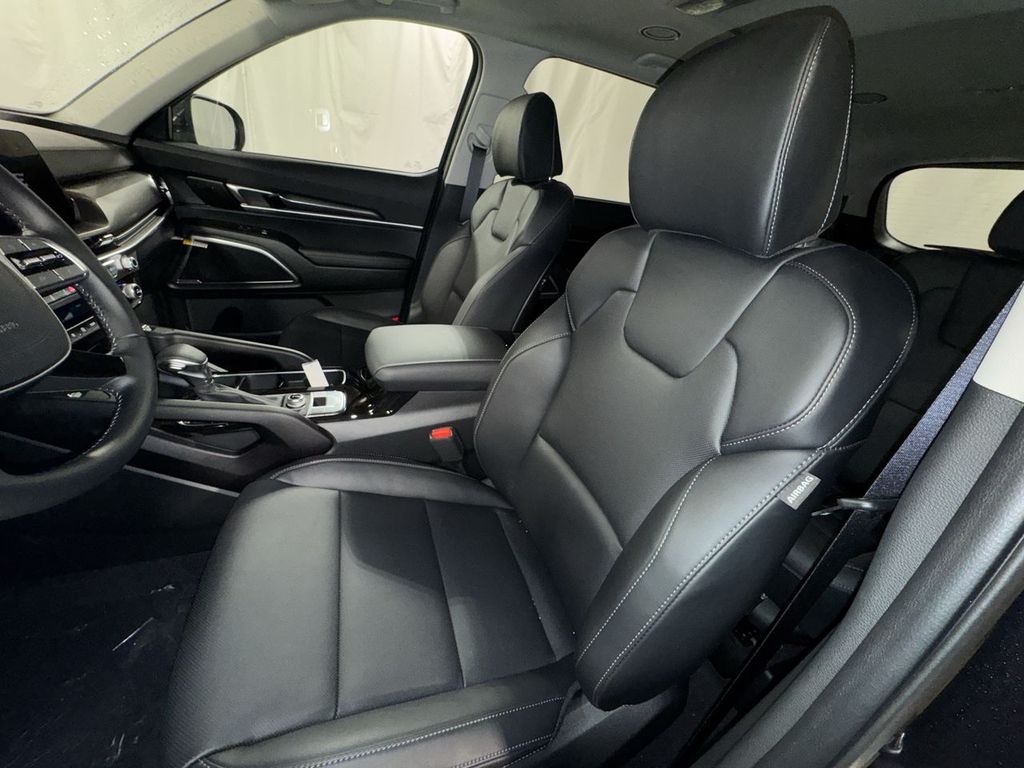 new 2025 Kia Telluride car, priced at $41,022