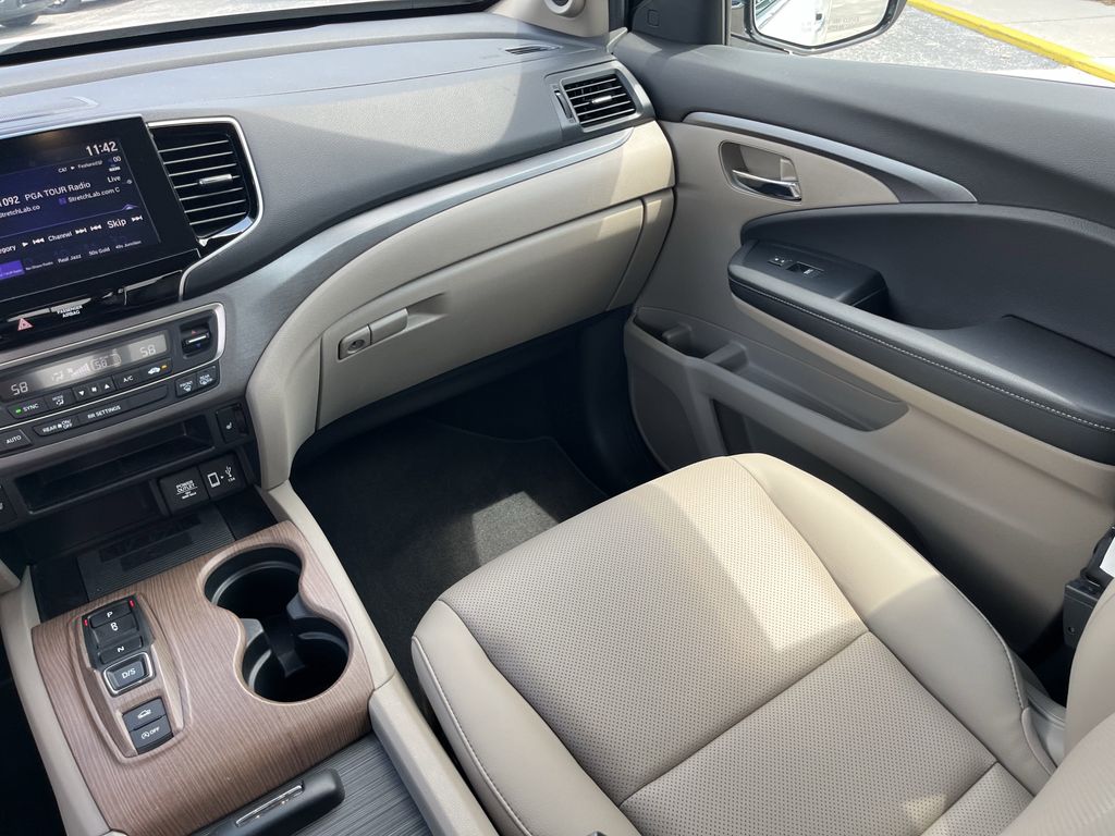 used 2023 Honda Ridgeline car, priced at $34,491