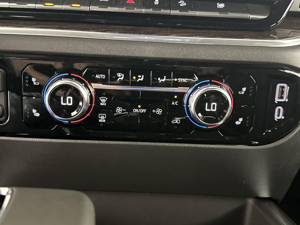 new 2025 GMC Sierra 1500 car, priced at $59,224