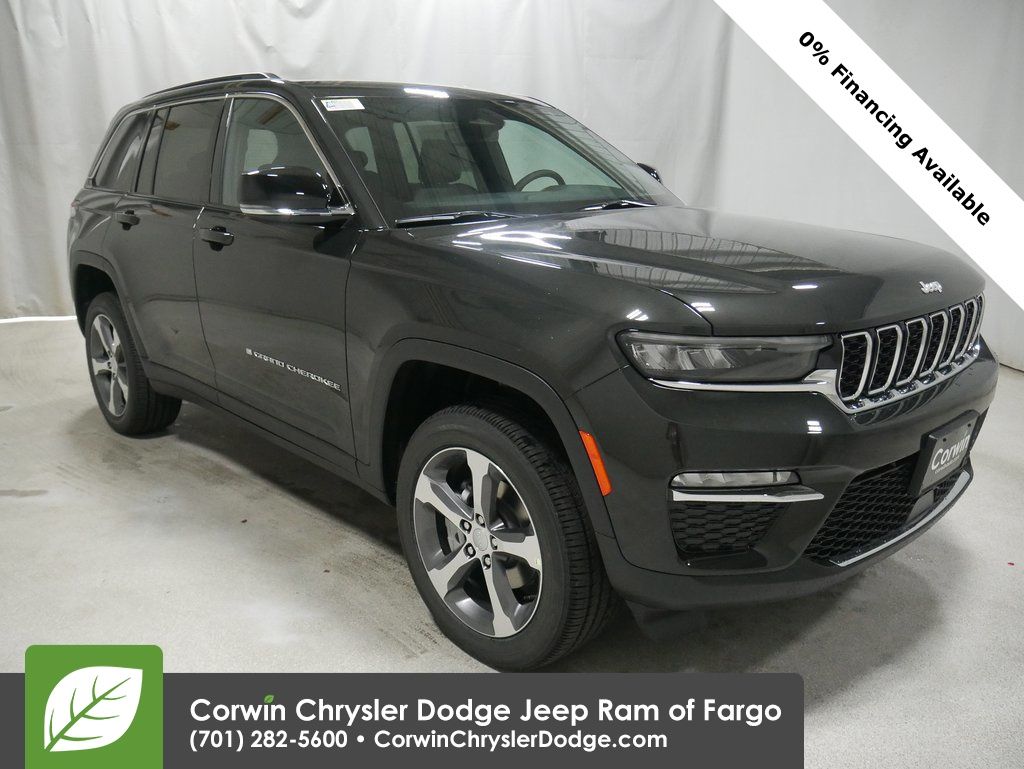 new 2024 Jeep Grand Cherokee car, priced at $47,420