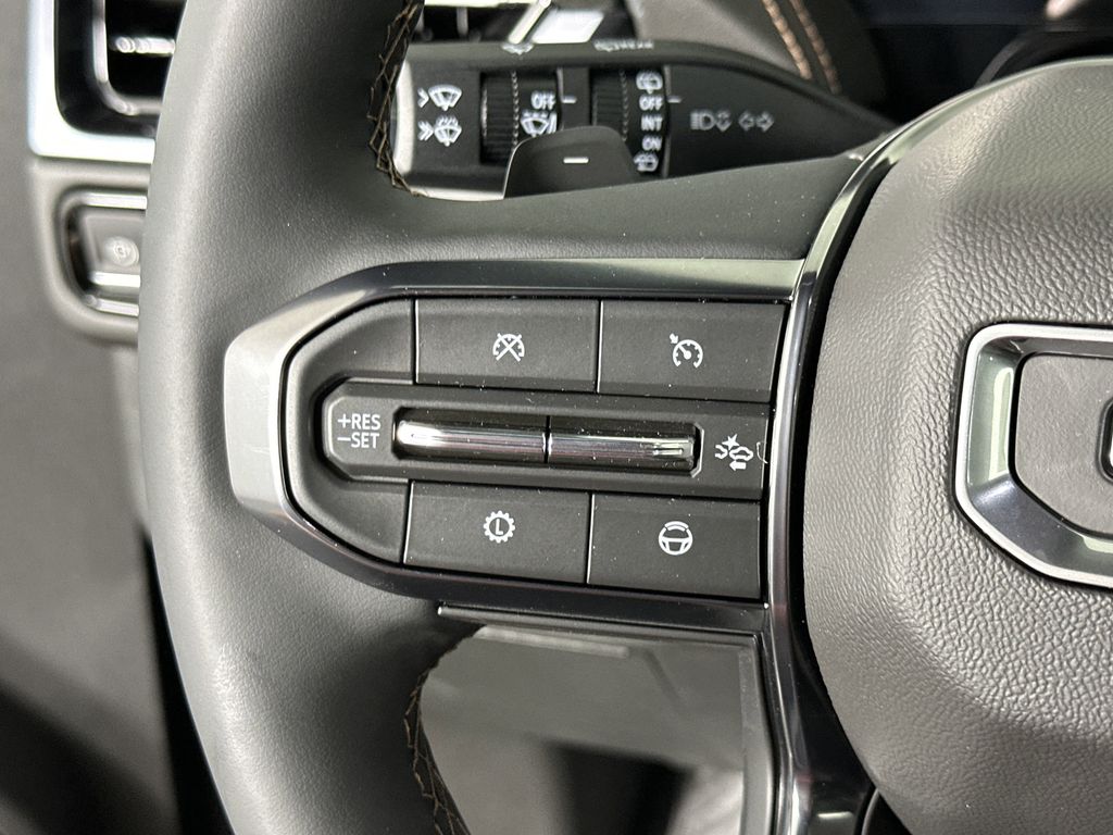 new 2025 GMC Yukon car, priced at $91,734