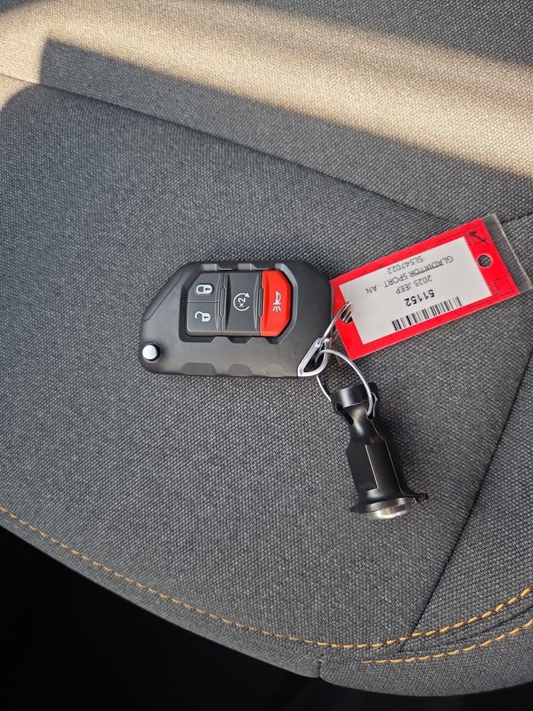 new 2025 Jeep Gladiator car, priced at $47,641