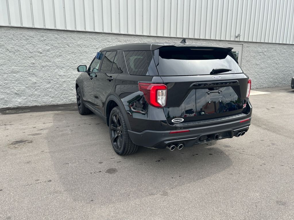used 2022 Ford Explorer car, priced at $39,910