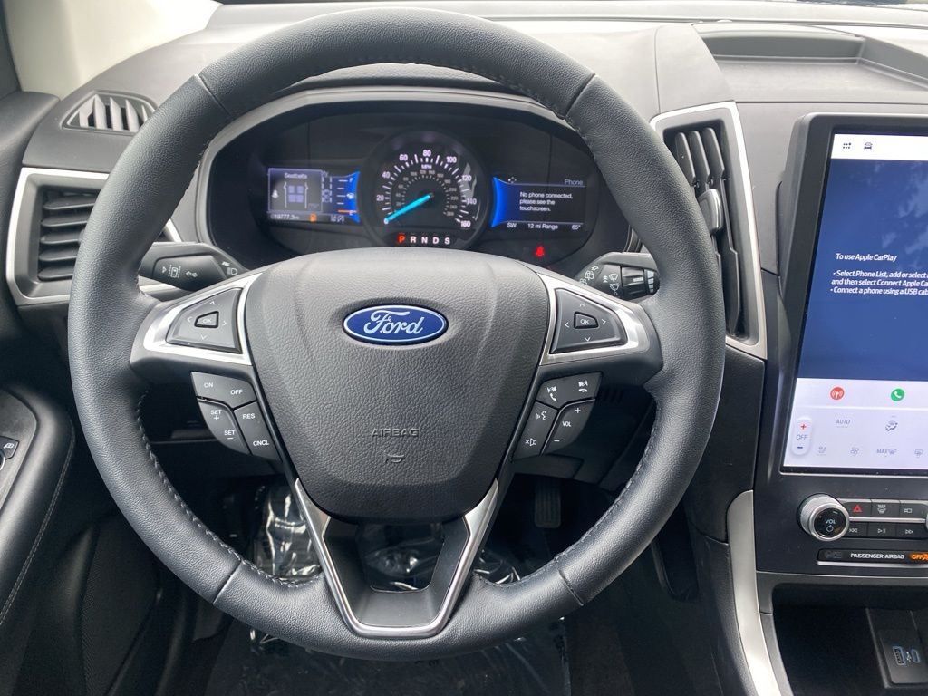 used 2023 Ford Edge car, priced at $29,300