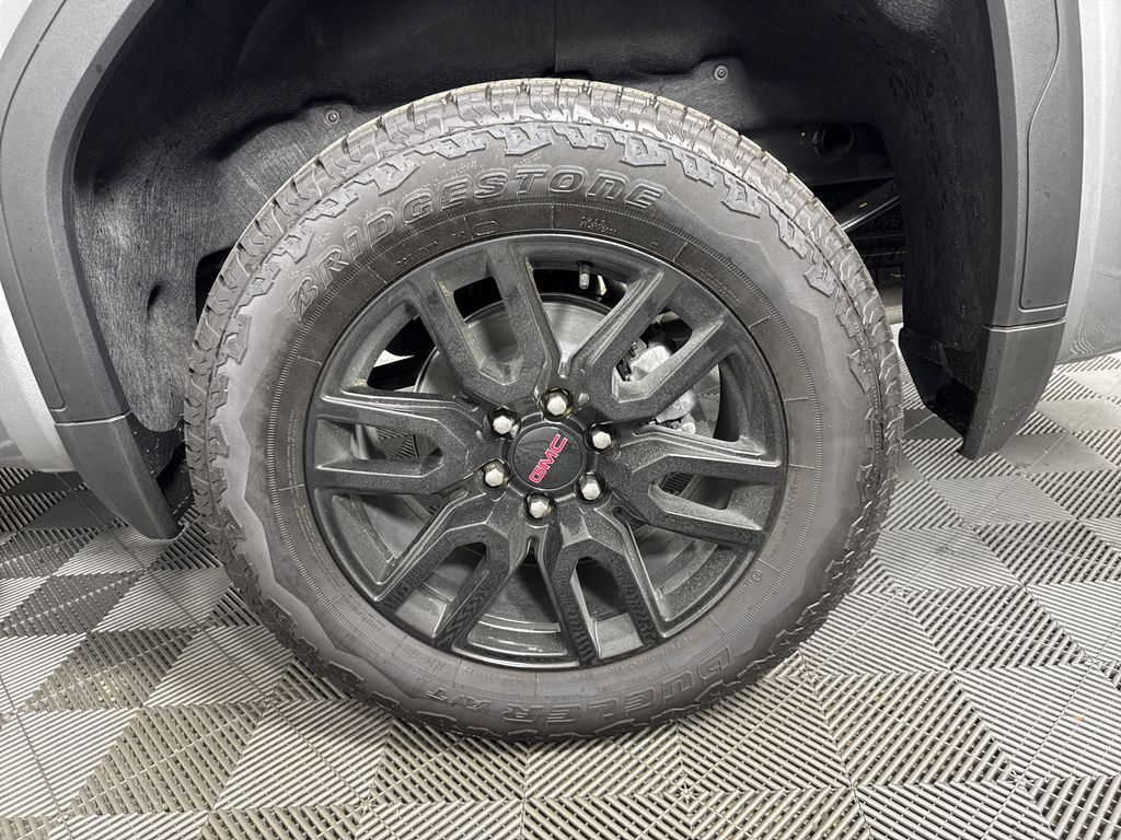 new 2025 GMC Sierra 1500 car, priced at $61,925