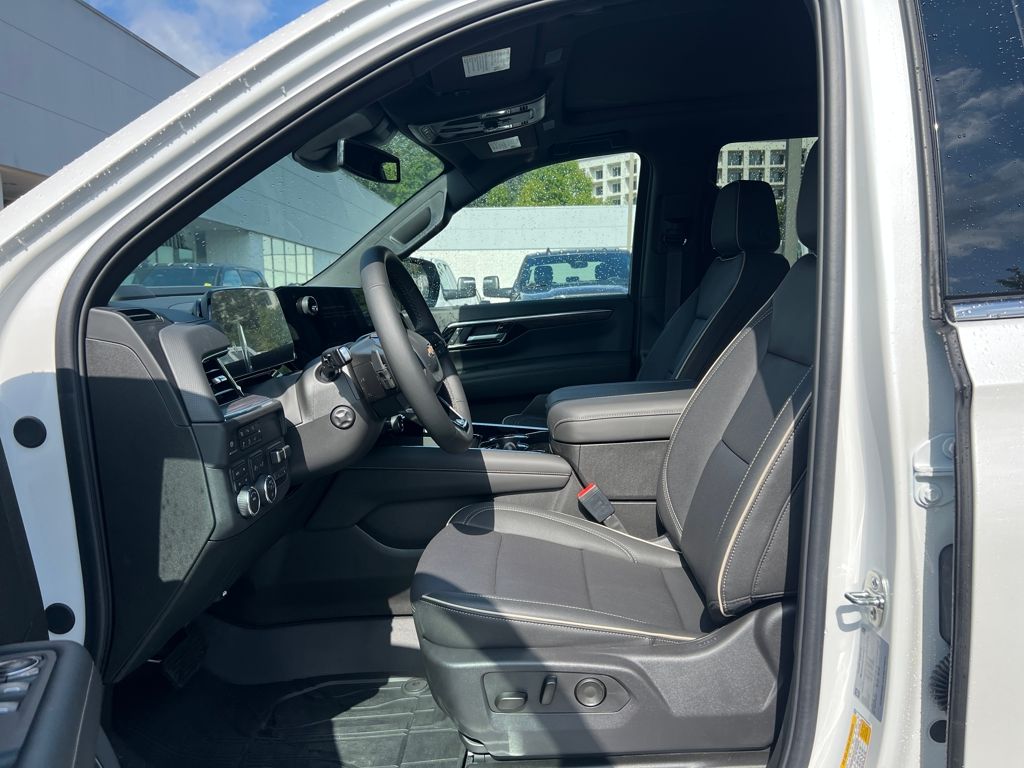 new 2025 Chevrolet Tahoe car, priced at $81,095