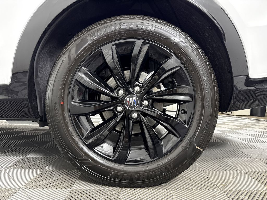 new 2025 Buick Envista car, priced at $29,075