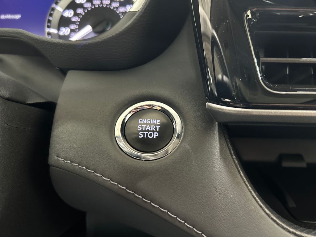 used 2023 Toyota Highlander car, priced at $42,455