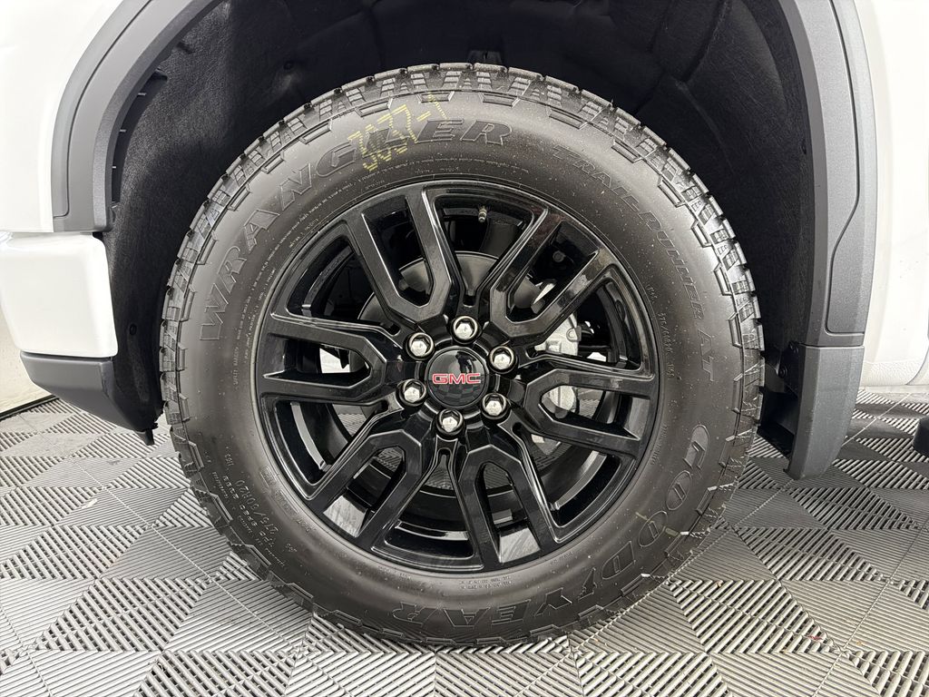 new 2026 GMC Sierra 1500 car, priced at $61,600