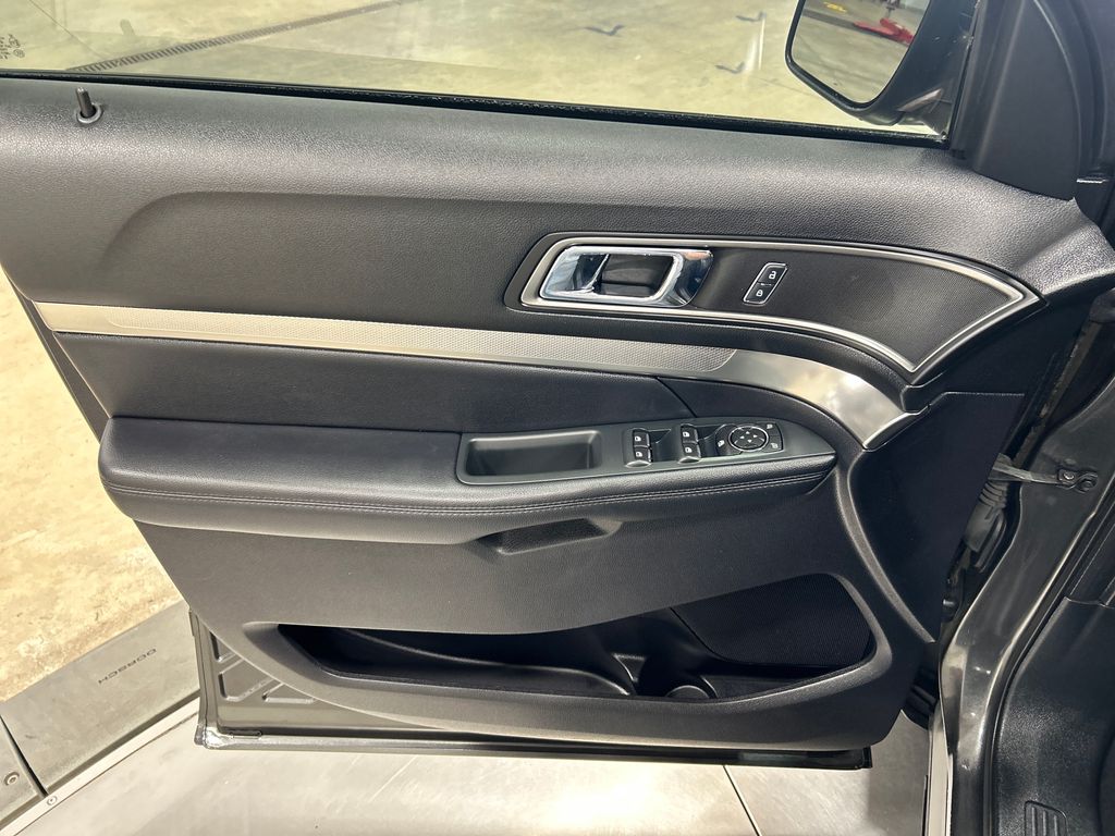 used 2019 Ford Explorer car, priced at $21,537