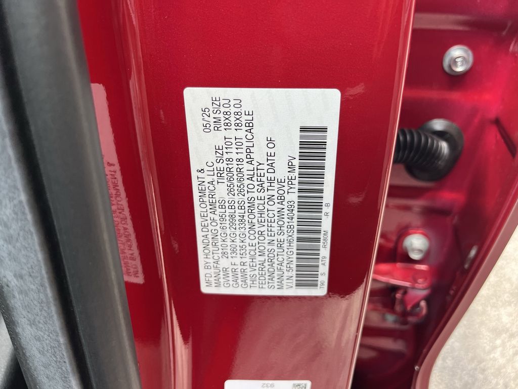 new 2025 Honda Pilot car, priced at $49,253