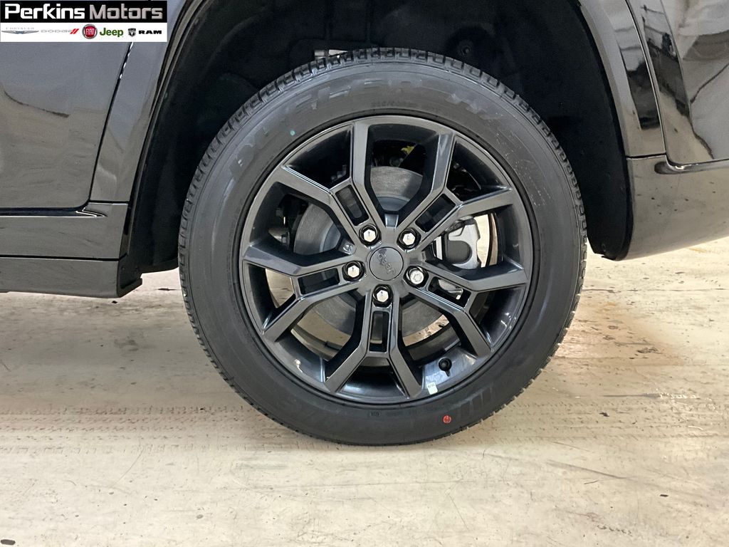 new 2025 Jeep Grand Cherokee car, priced at $61,209