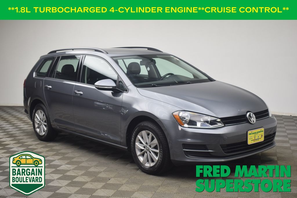 used 2015 Volkswagen Golf SportWagen car, priced at $10,000