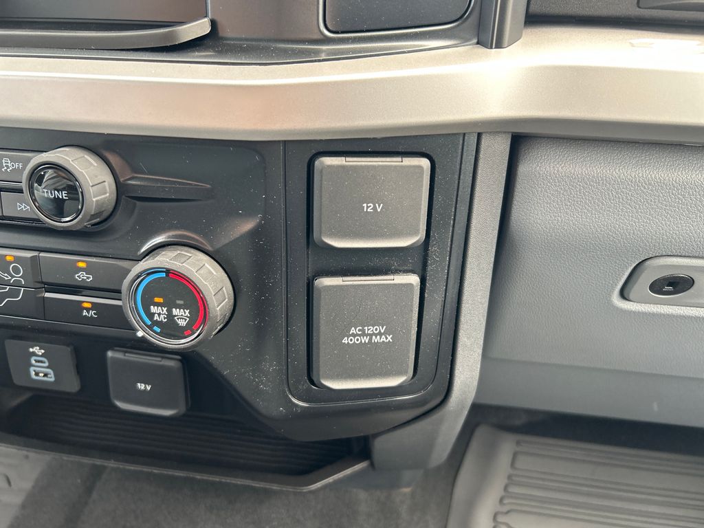 new 2025 Ford F-250SD car, priced at $68,975
