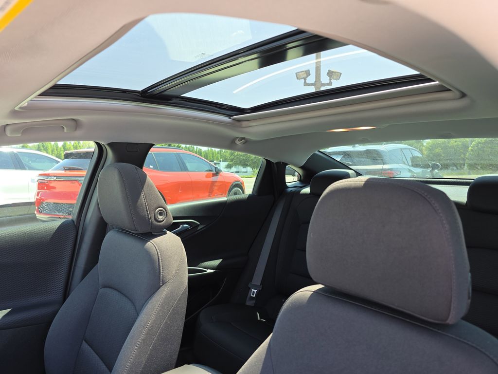 new 2025 Chevrolet Malibu car, priced at $30,790