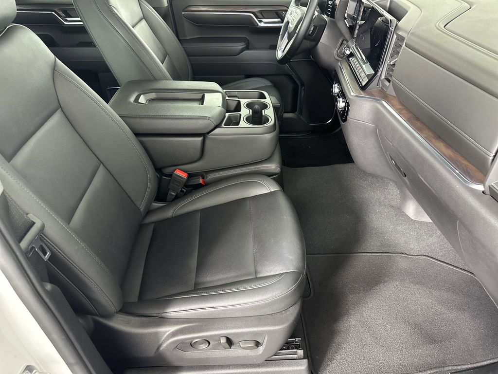used 2024 GMC Sierra 1500 car, priced at $47,988