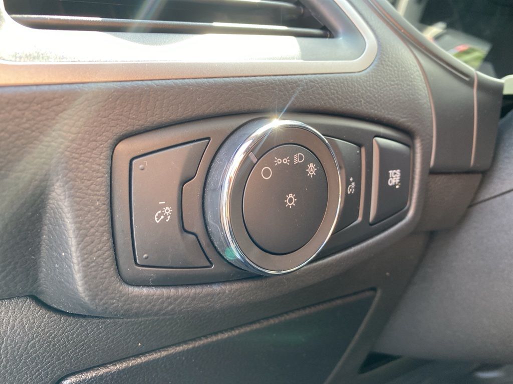 used 2022 Ford Edge car, priced at $23,716