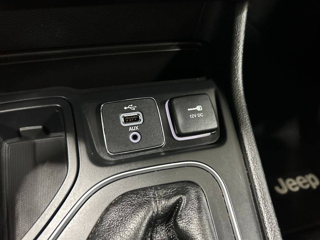 used 2019 Jeep Cherokee car, priced at $16,501