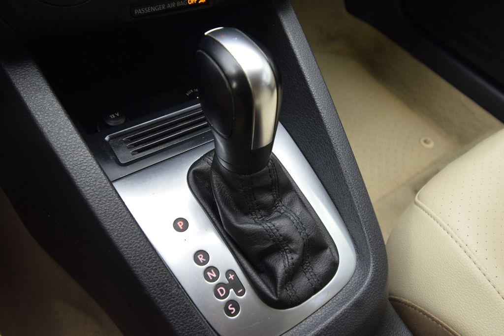 used 2014 Volkswagen Jetta car, priced at $7,000