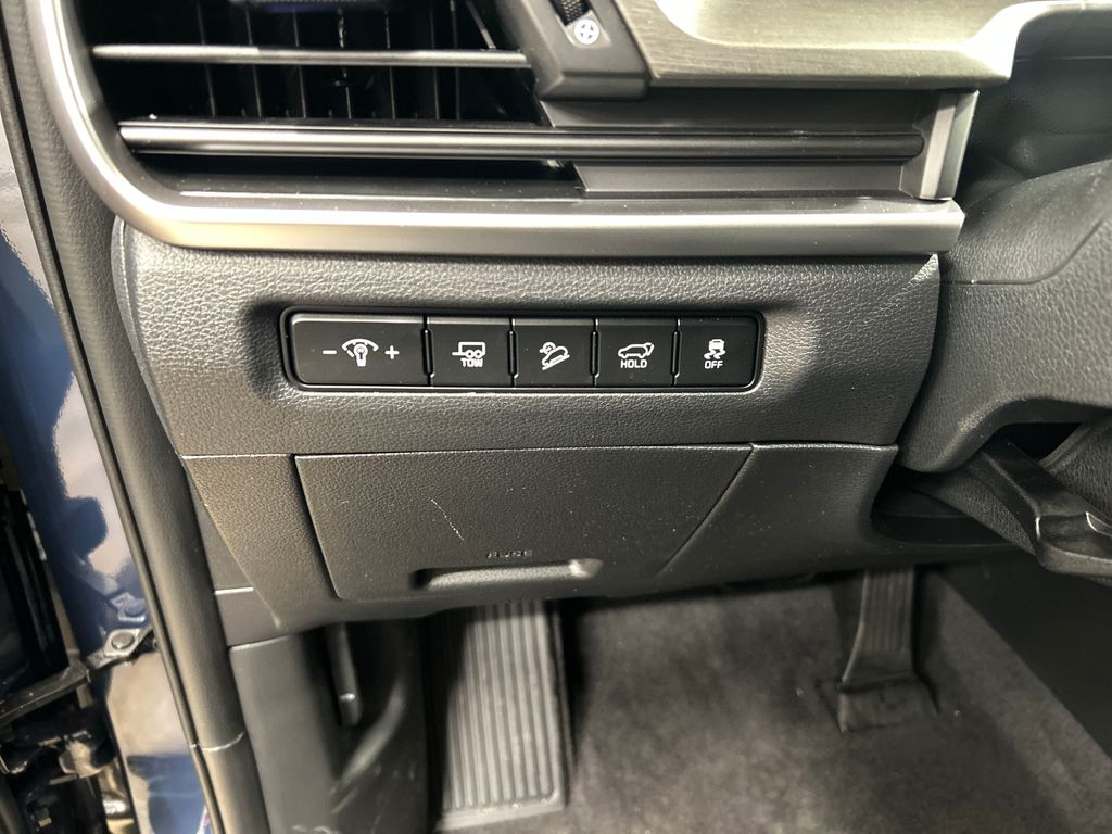 new 2025 Kia Telluride car, priced at $48,195
