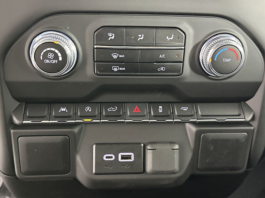 new 2025 GMC Sierra 1500 car, priced at $33,145